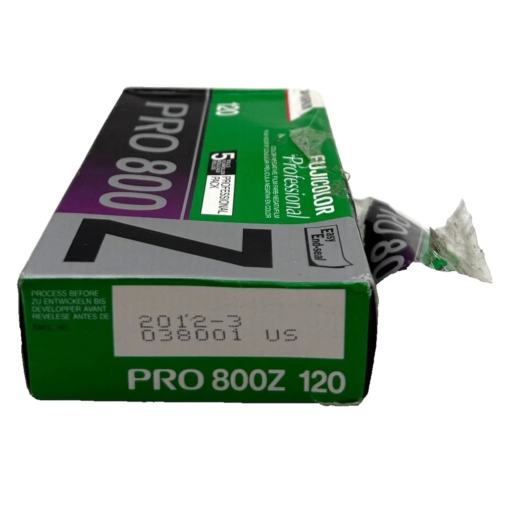 Fujifilm Fujicolor Pro 800Z 120 Color Negative Film 5 Roll Pack EXP 03/2012 READ